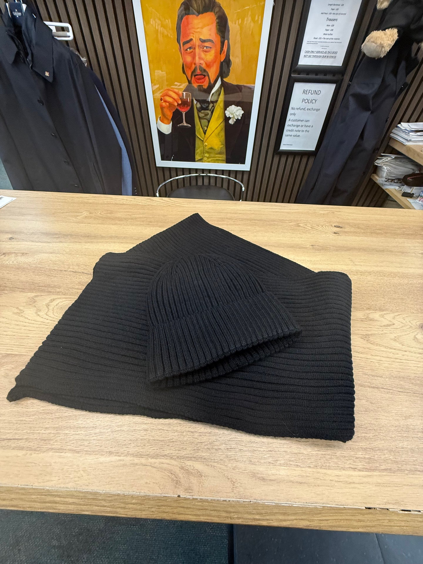 Hat & scarf set
