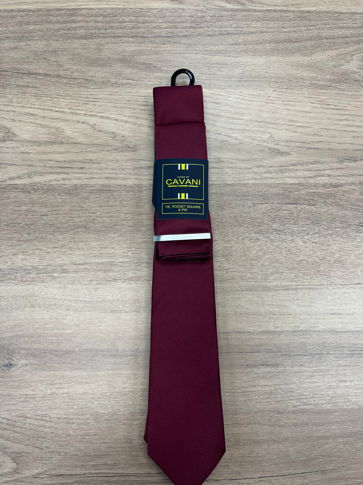Cavani tie set wine